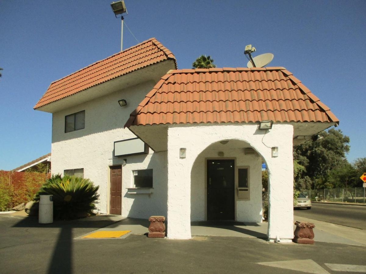 Motel 6-Fresno, Ca Buitenkant foto